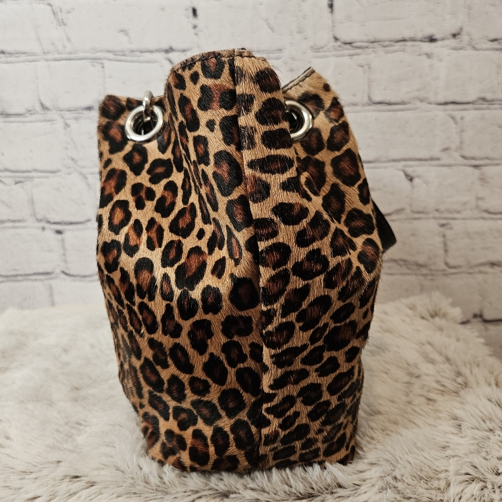 ⭐️ Maurizio Taiuti animal print calf hair bucket bag - Picture 3 of 12
